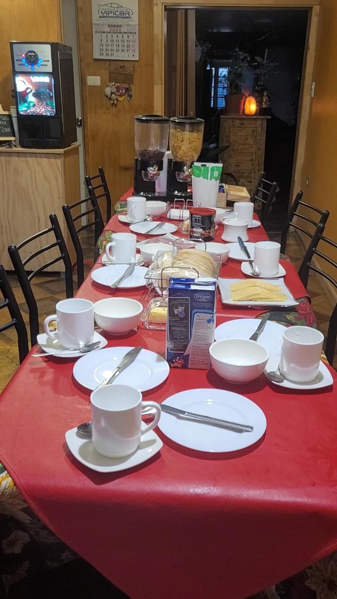 Hostal Traveltour El Campesino Puerto Natales Eksteriør bilde